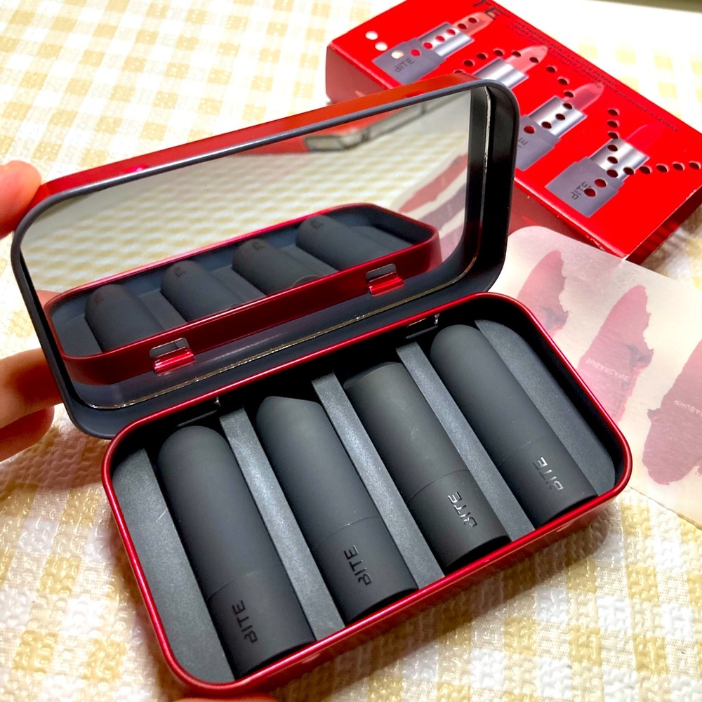 Bits lipsticks set . Limited edition